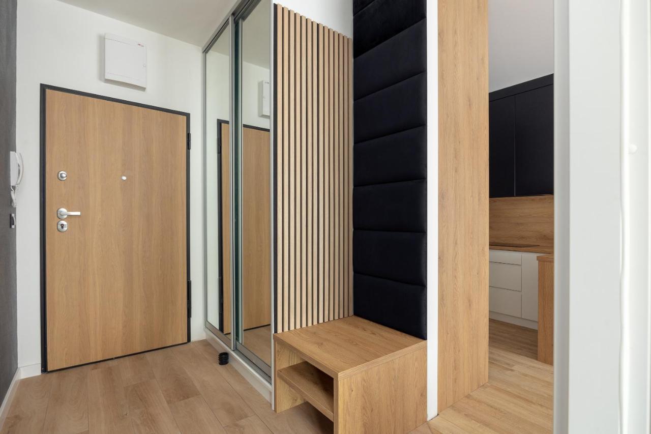 Brand New Business Apartament Варшава Екстериор снимка